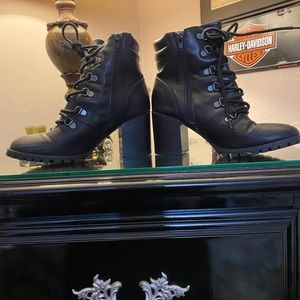 Size 8 M black faux leather boots